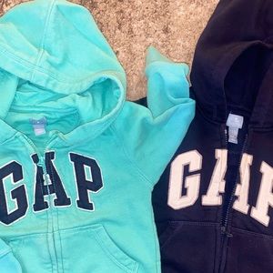 2/$10 Baby GAP toddler hoodies 3T